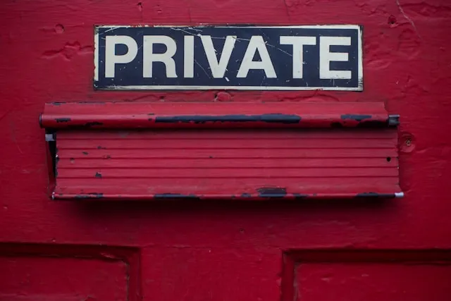 Mise en place d'un système de sécurité pour protéger un serveur mail sous Debian Linux